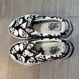 Skull vans